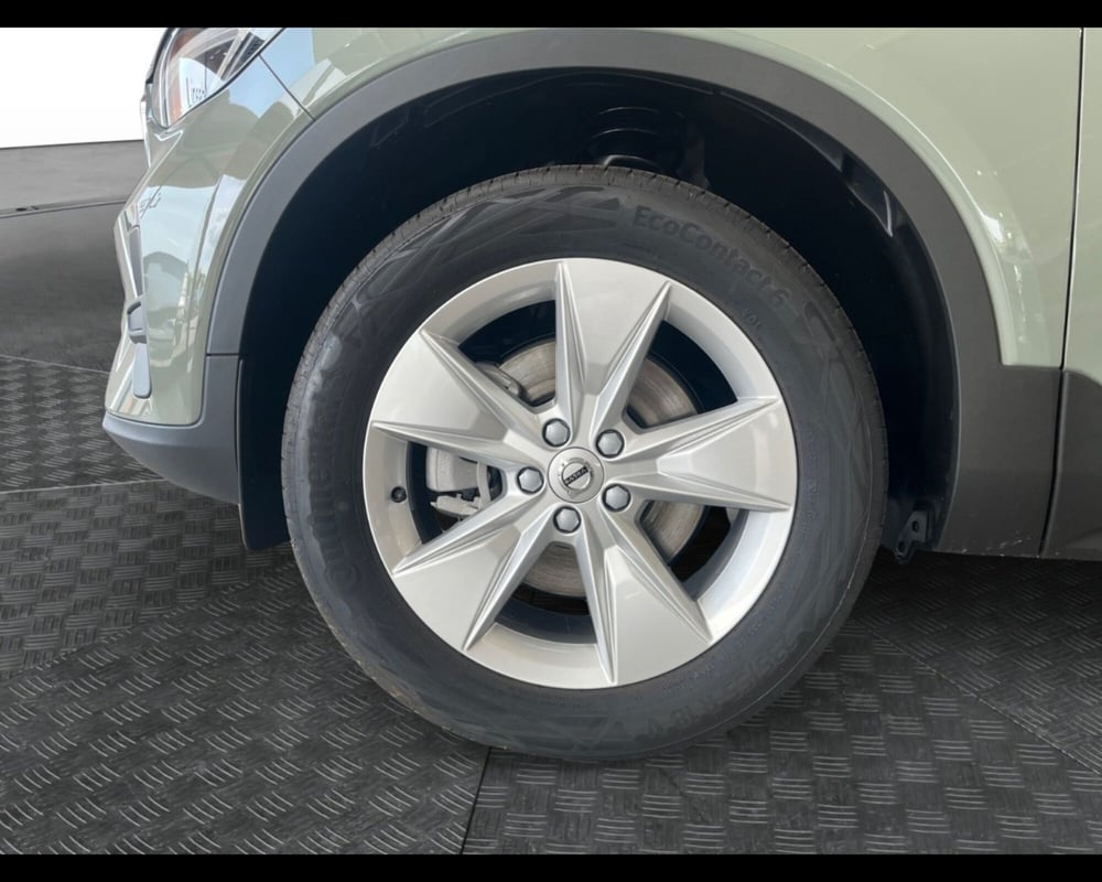 Volvo XC40 nuova a Ravenna (8)