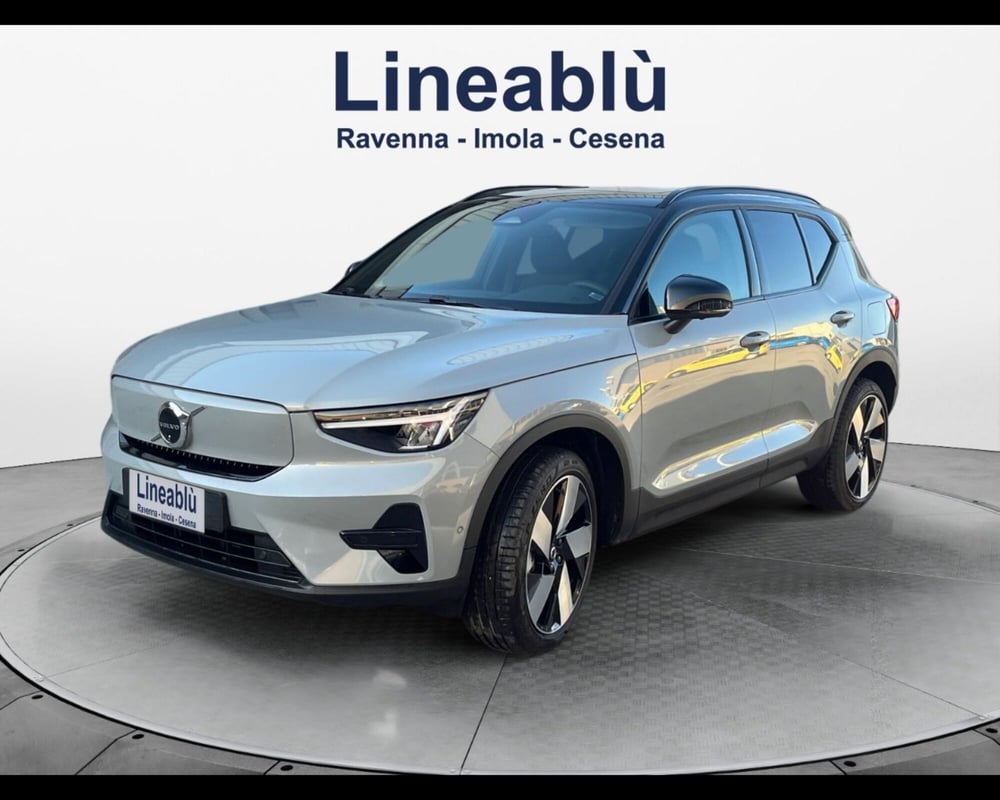 Volvo XC40 nuova a Ravenna
