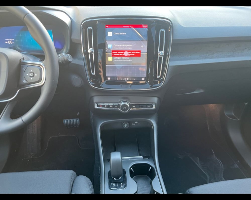 Volvo XC40 nuova a Ravenna (15)