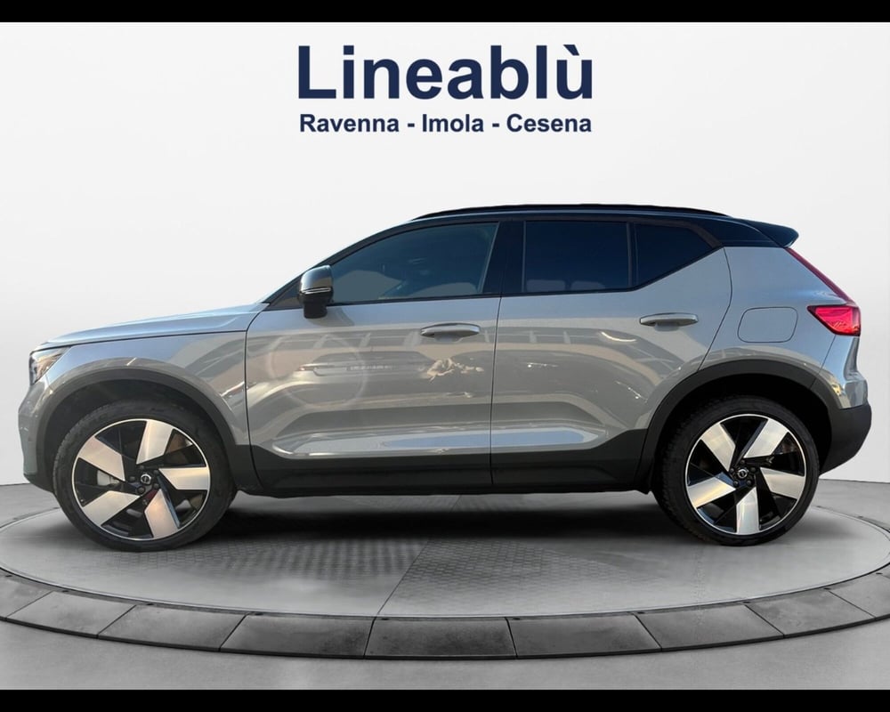 Volvo XC40 nuova a Ravenna (7)