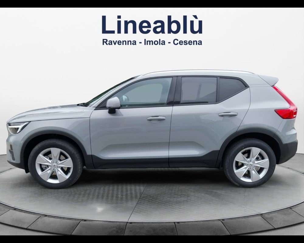 Volvo XC40 nuova a Bologna (2)