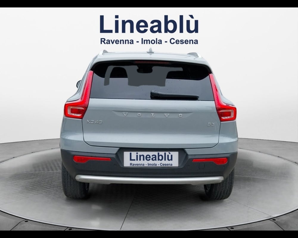 Volvo XC40 nuova a Bologna (4)