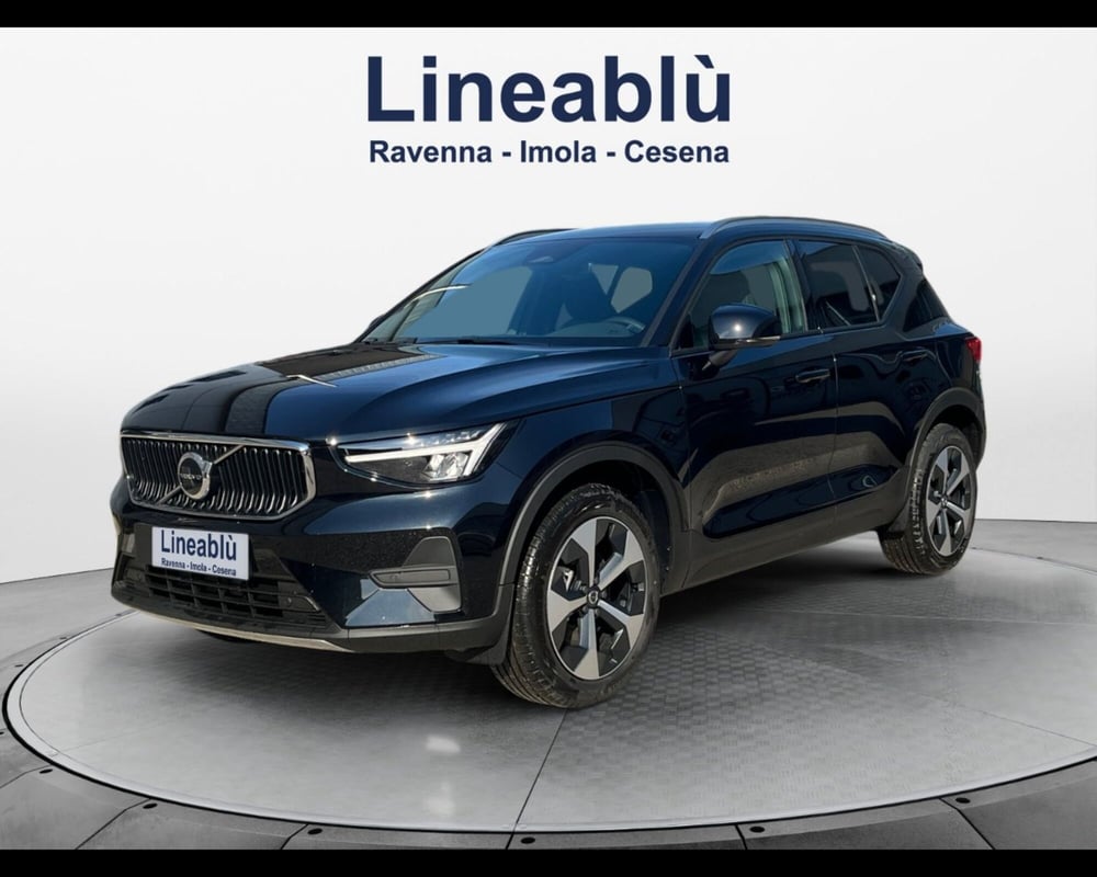 Volvo XC40 nuova a Bologna