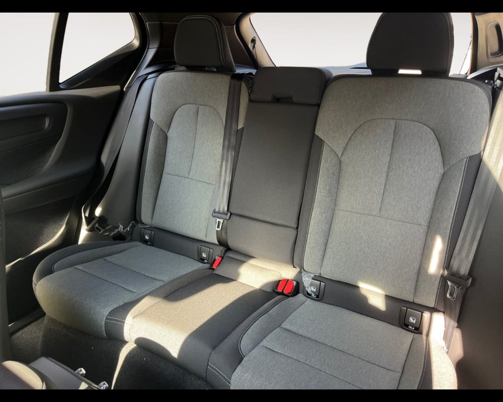 Volvo XC40 nuova a Bologna (11)