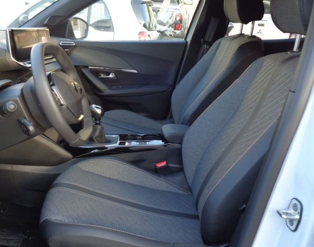 Peugeot 2008 usata a L'Aquila (5)