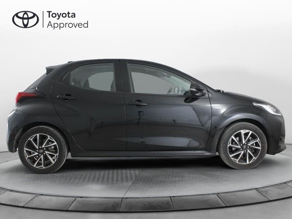 Toyota Yaris usata a Bergamo (4)