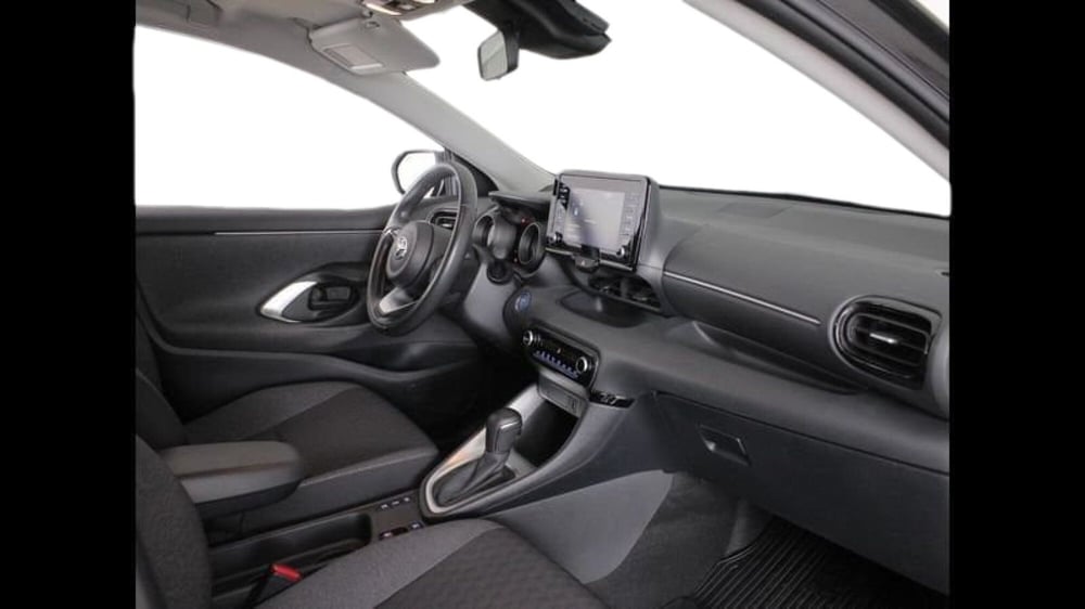 Toyota Yaris usata a Bergamo (8)