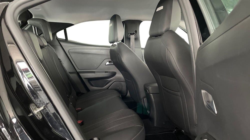 Opel Mokka usata a Varese (12)