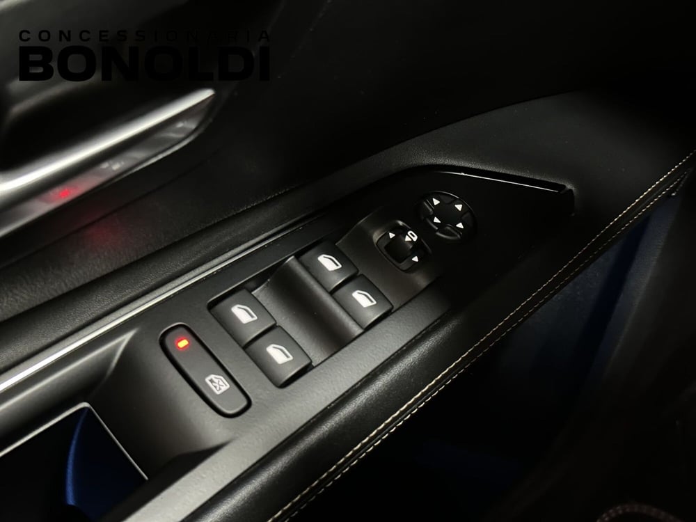 Peugeot 3008 usata a Brescia (6)