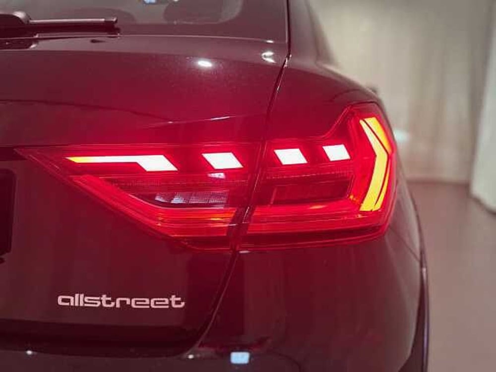Audi A1 allstreet usata a Genova (14)