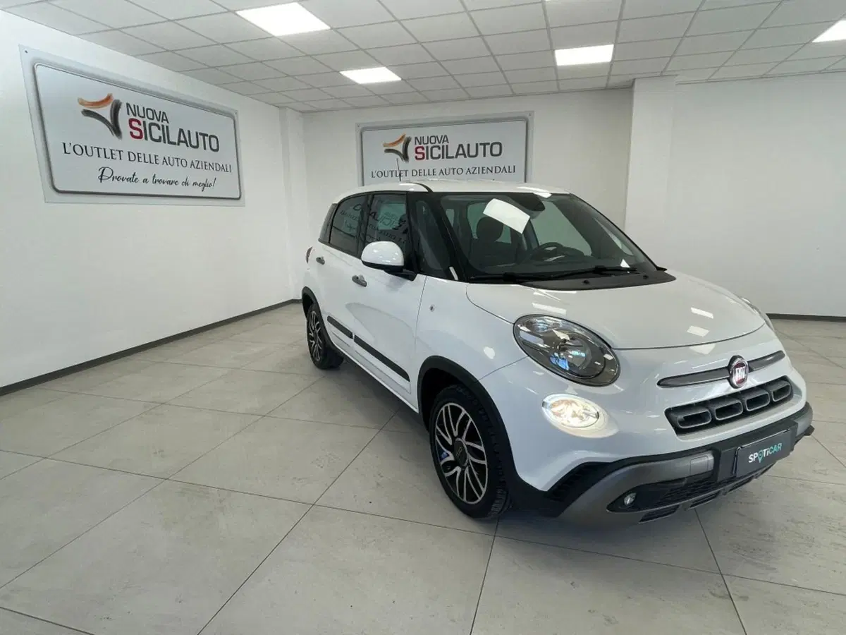 Fiat 500L usata a Palermo (11)