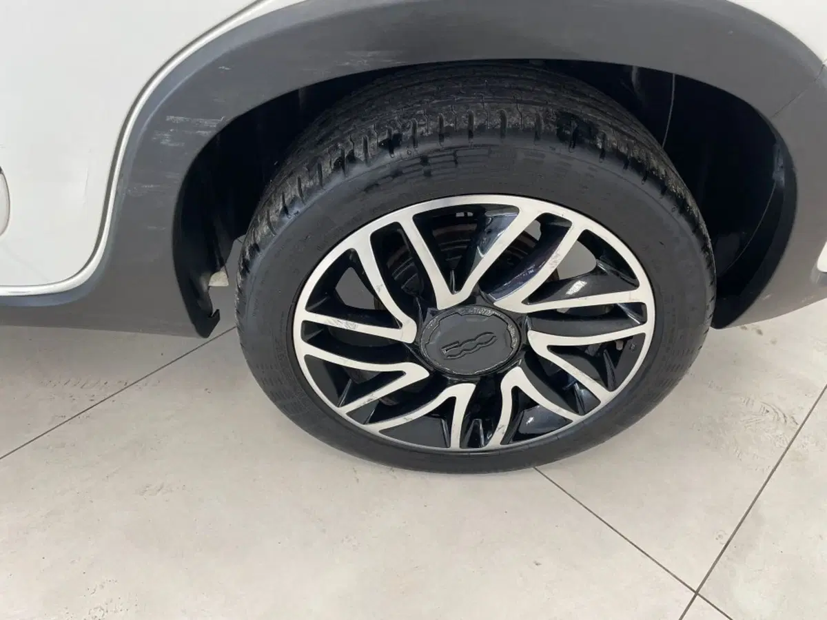 Fiat 500L usata a Palermo (15)
