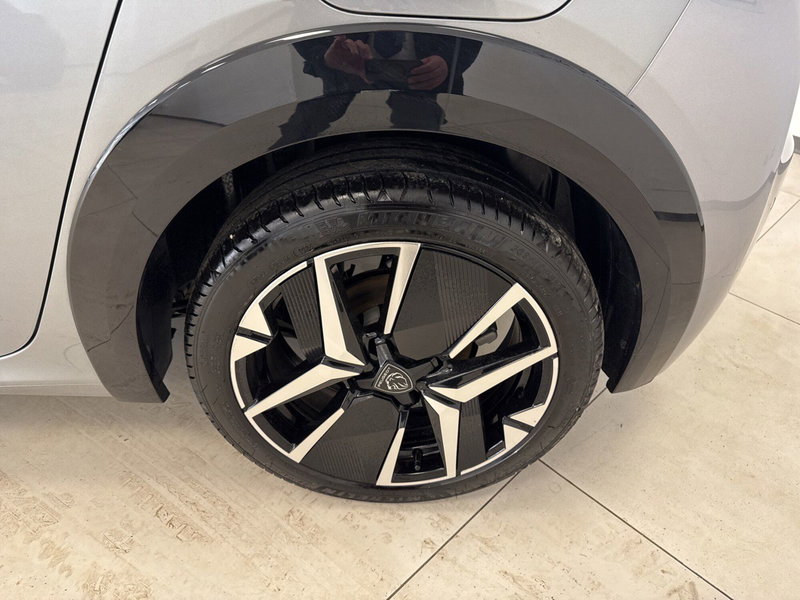 Peugeot 208 usata a Palermo (5)