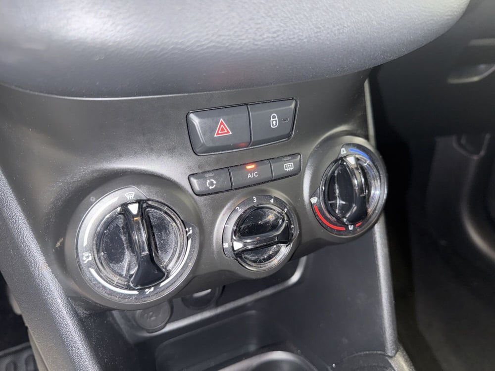 Peugeot 208 usata a Palermo (11)