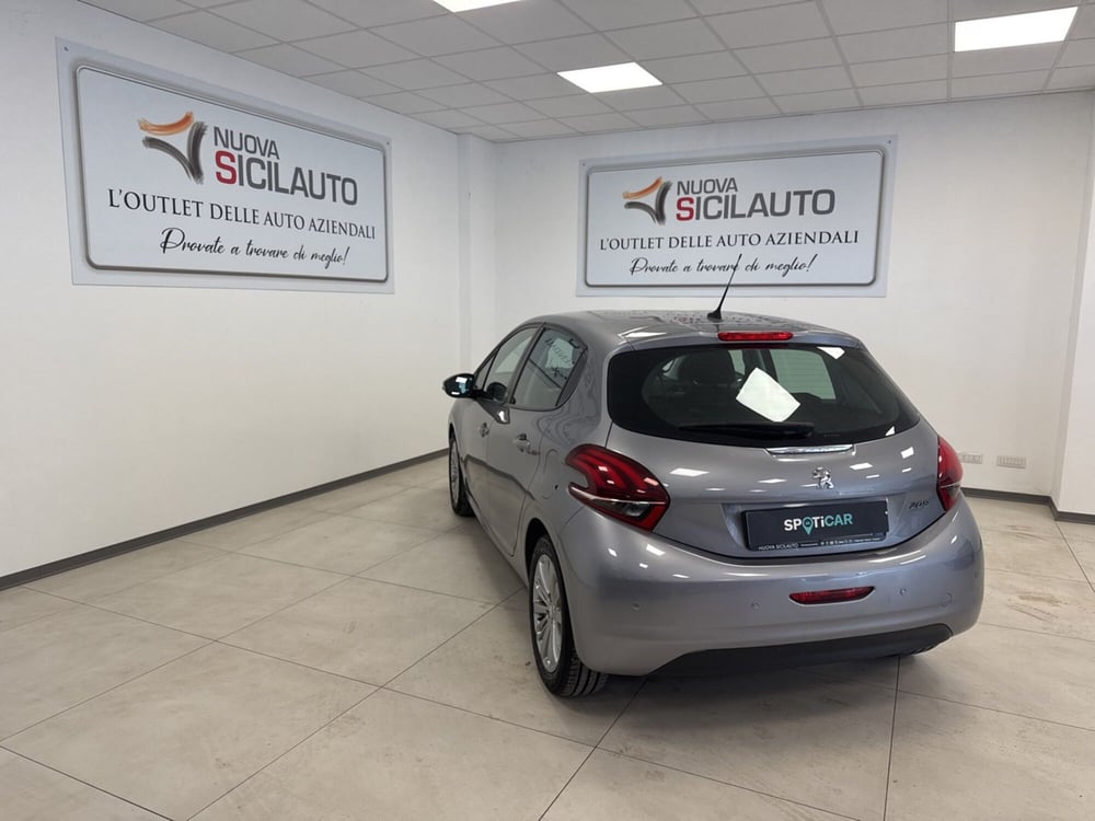 Peugeot 208 usata a Palermo (16)
