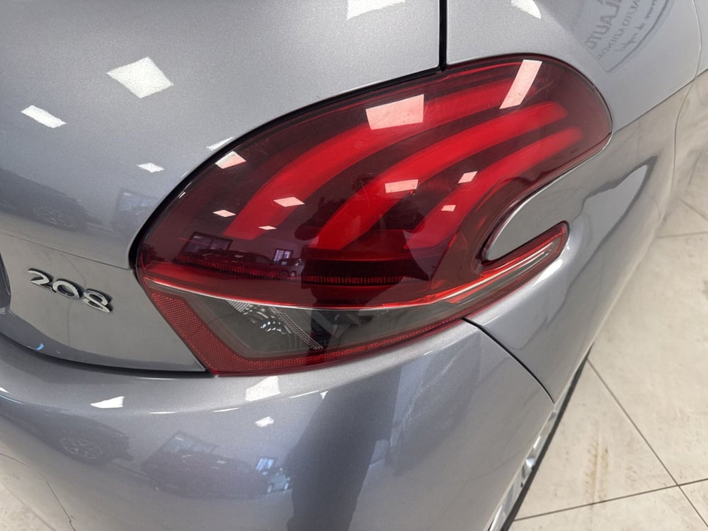 Peugeot 208 usata a Palermo (17)