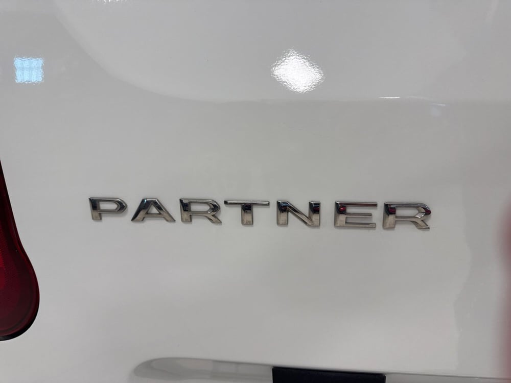 Peugeot Partner Furgone usata a Palermo (16)