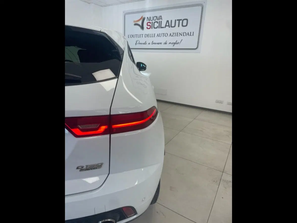 Jaguar E-Pace usata a Palermo (17)