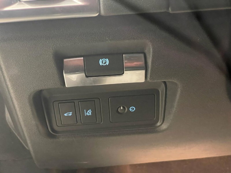 Jaguar E-Pace usata a Palermo (5)