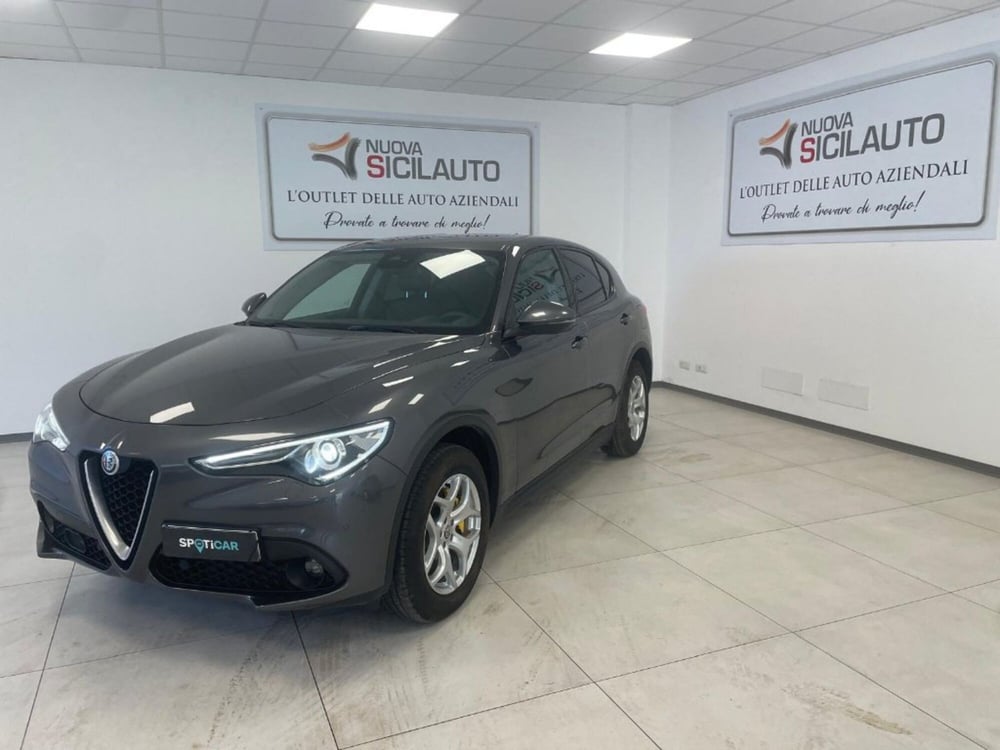 Alfa Romeo Stelvio usata a Palermo (11)