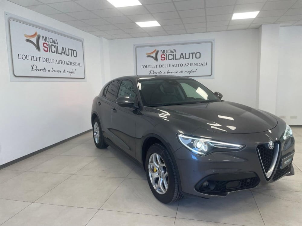 Alfa Romeo Stelvio usata a Palermo (13)