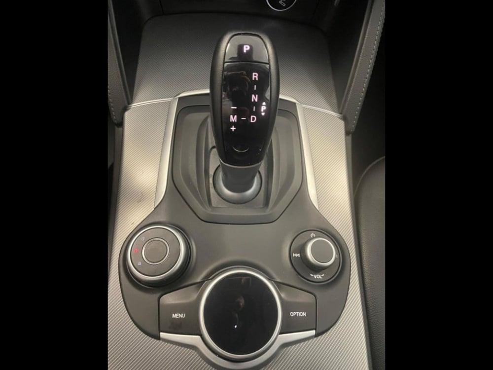 Alfa Romeo Stelvio usata a Palermo (5)