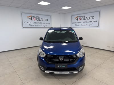 Dacia Lodgy Stepway 1.5 Blue dCi 8V 115CV 7 posti del 2020 usata a Carini
