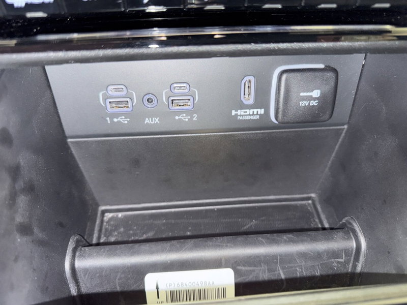 Jeep Grand Cherokee usata a Palermo (17)