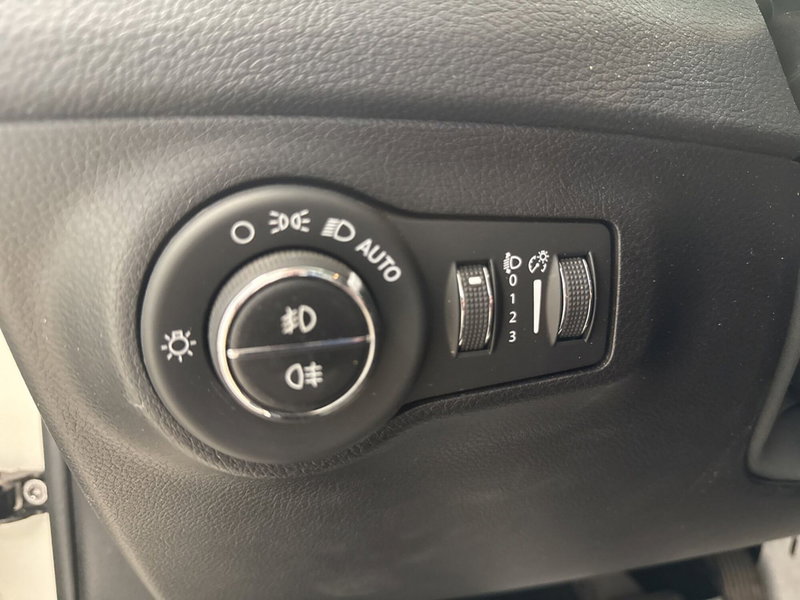 Jeep Compass usata a Palermo (10)