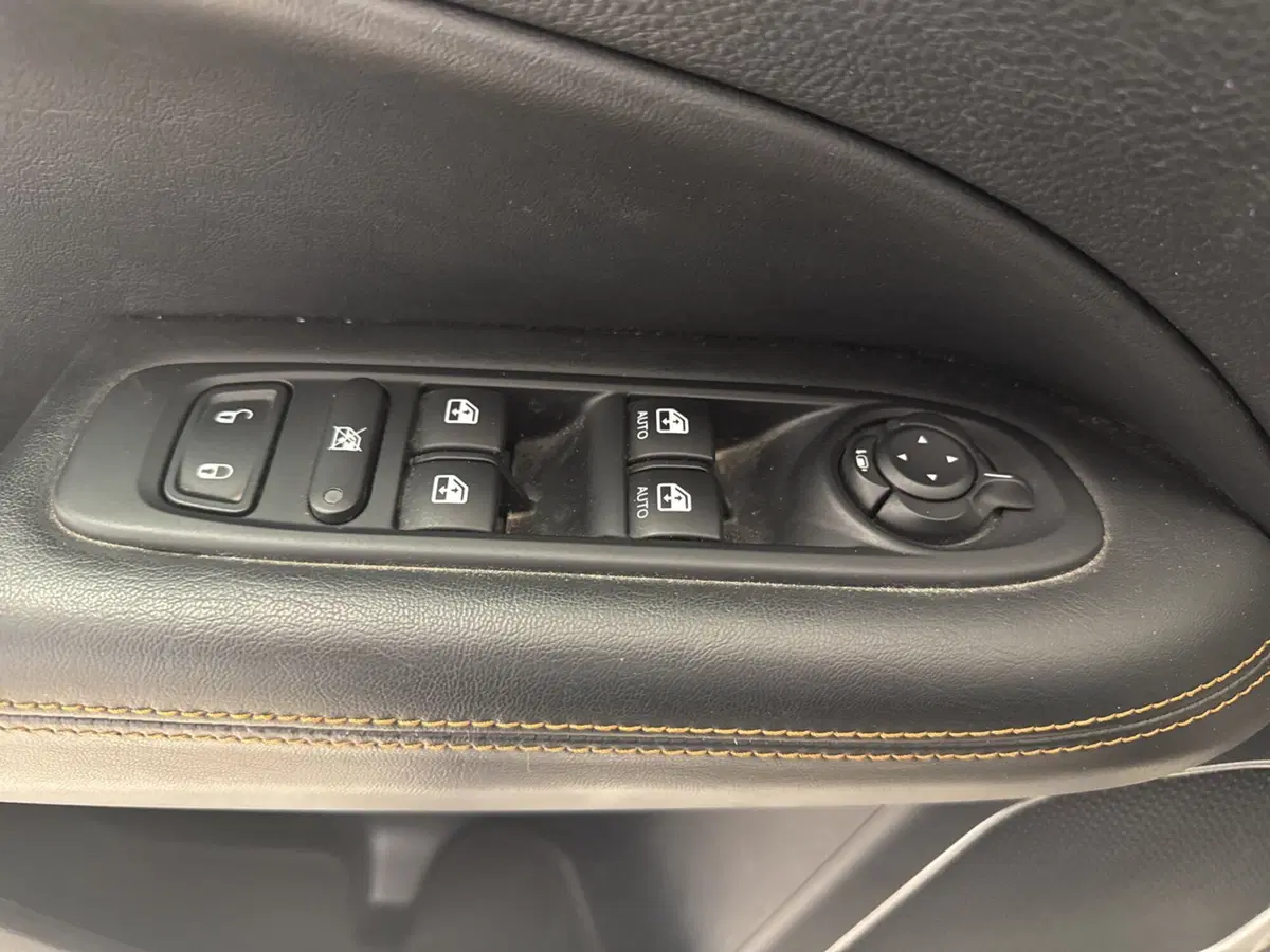 Jeep Compass usata a Palermo (8)