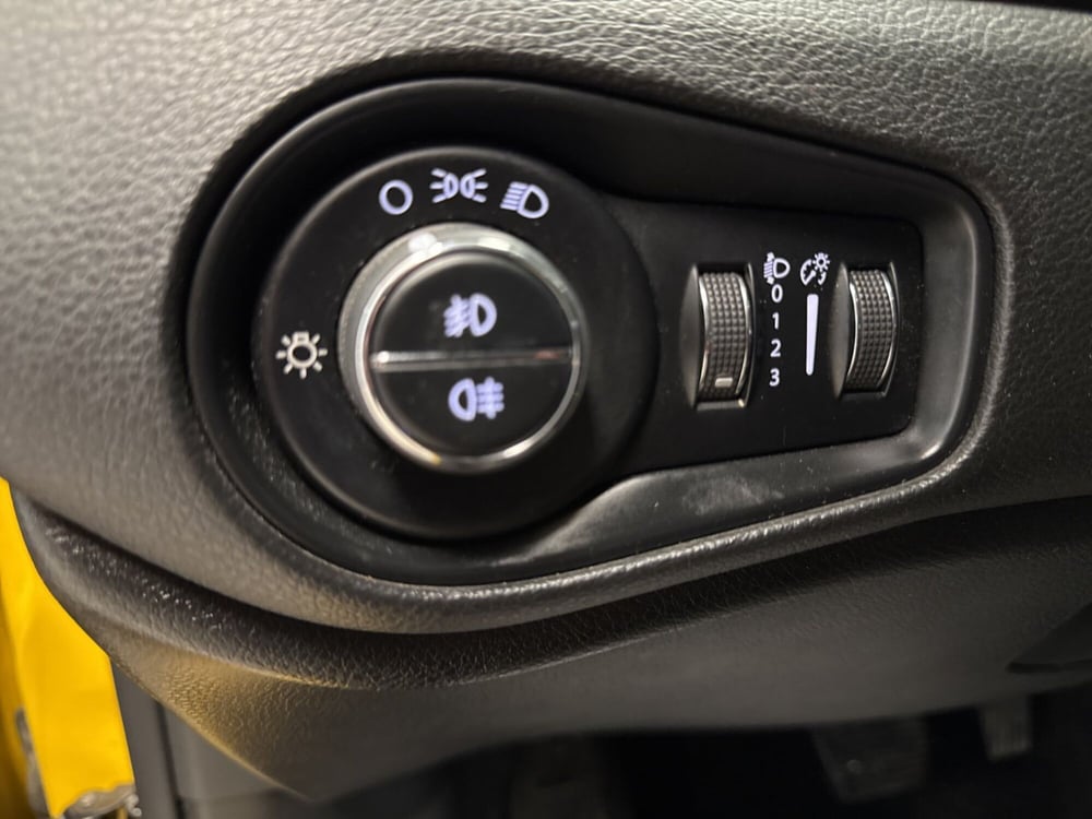 Jeep Renegade usata a Palermo (17)