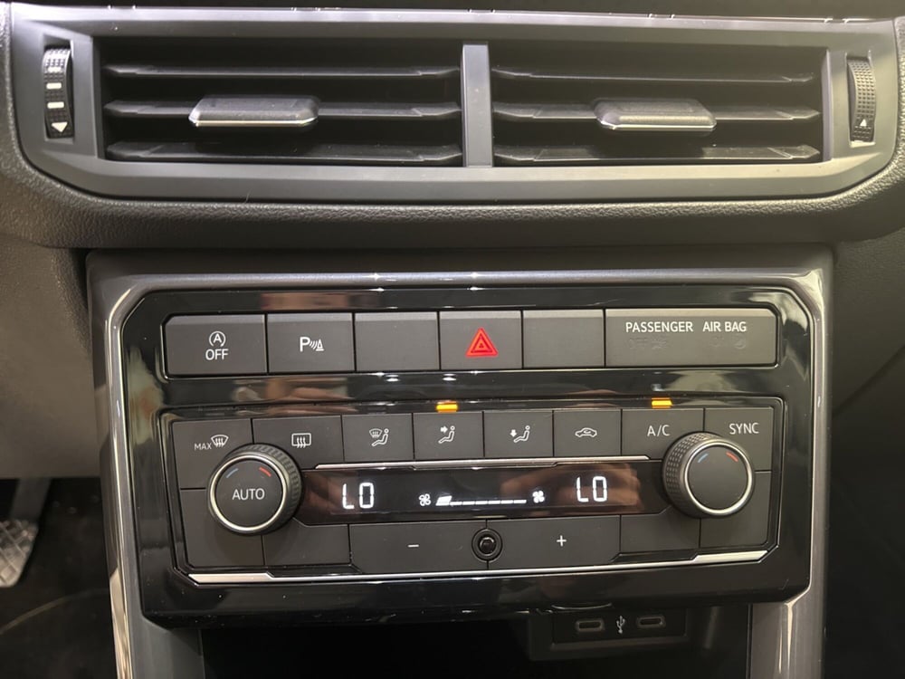 Volkswagen T-Cross usata a Palermo (10)