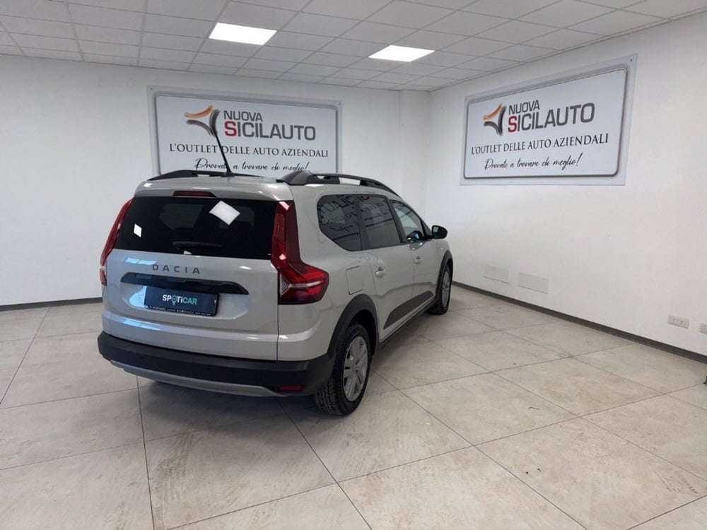 Dacia Jogger usata a Palermo (10)