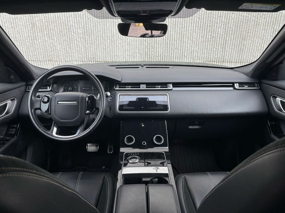 Land Rover Range Rover Velar usata a Salerno (3)