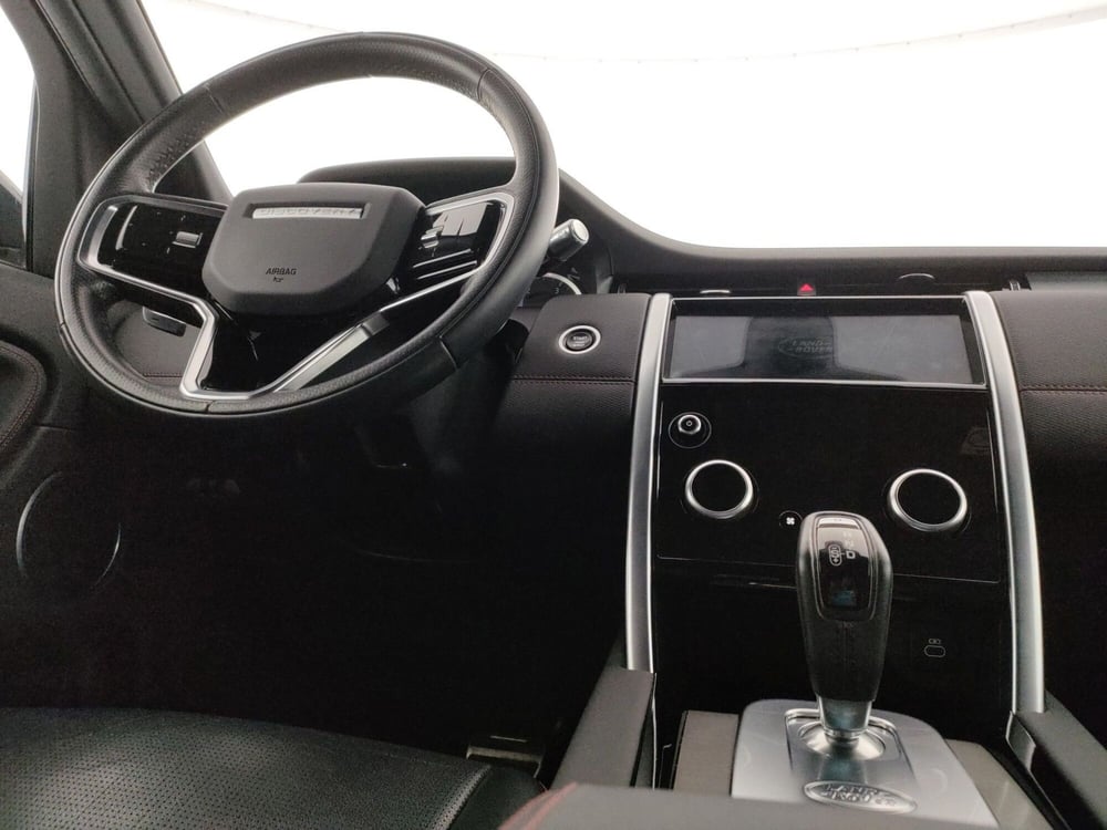 Land Rover Discovery Sport usata a Milano (11)