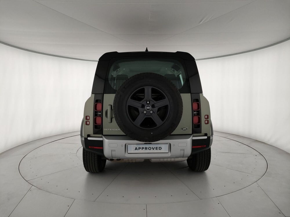 Land Rover Defender usata a Milano (7)