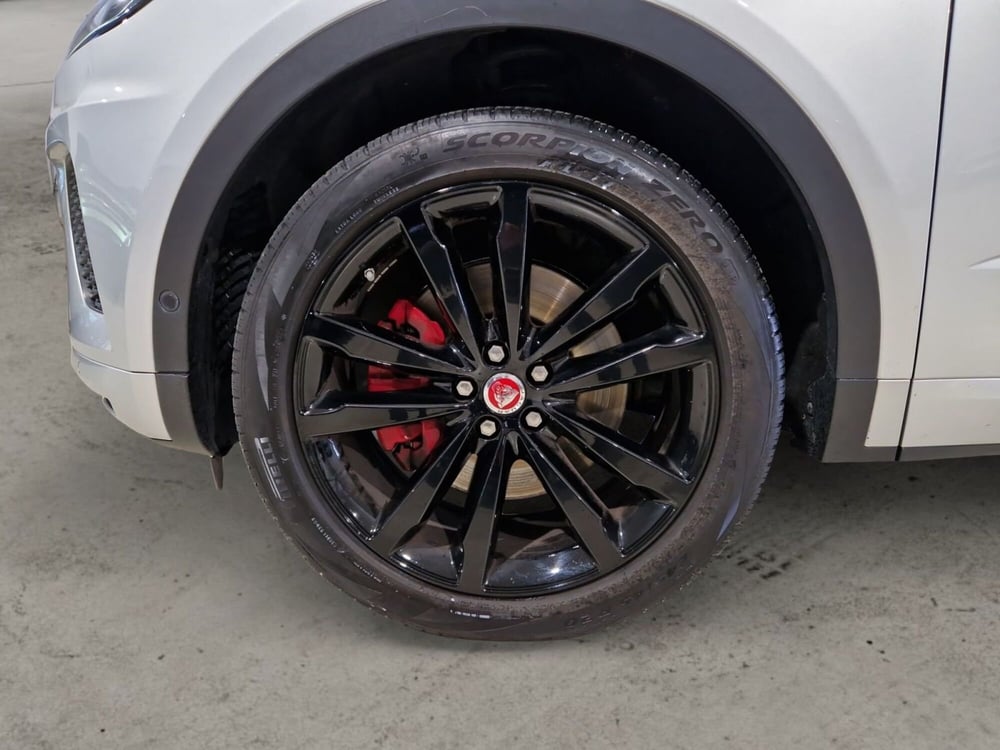 Jaguar E-Pace usata a Firenze (9)