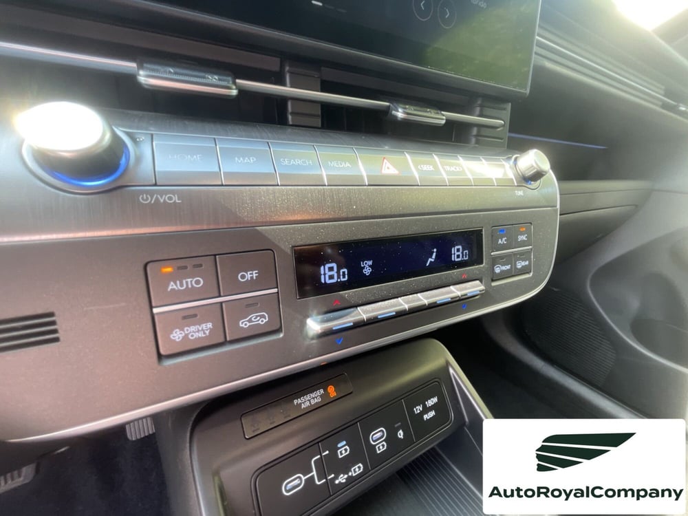 Hyundai Kona usata a Roma (15)