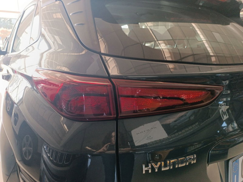 Hyundai Kona usata a Latina (10)