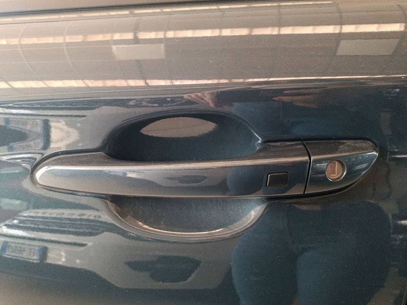 Hyundai Kona usata a Latina (11)