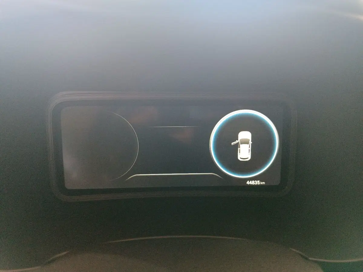 Hyundai Kona usata a Latina (15)