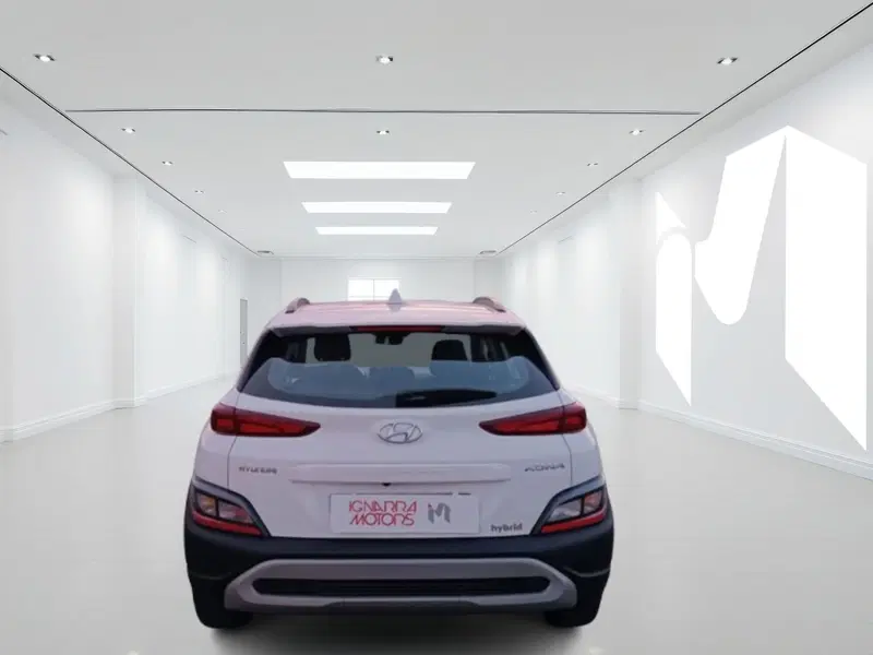 Hyundai Kona usata a Latina (4)