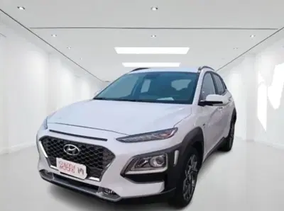 Hyundai Kona HEV 1.6 DCT XPrime del 2020 usata a Latina