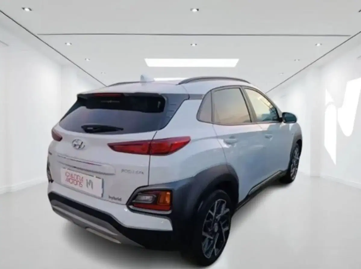 Hyundai Kona usata a Latina (2)