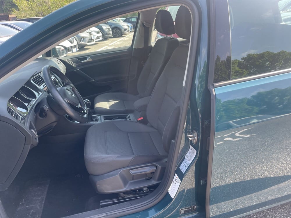 Volkswagen Golf usata a Roma (12)