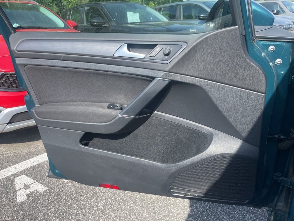 Volkswagen Golf usata a Roma (18)