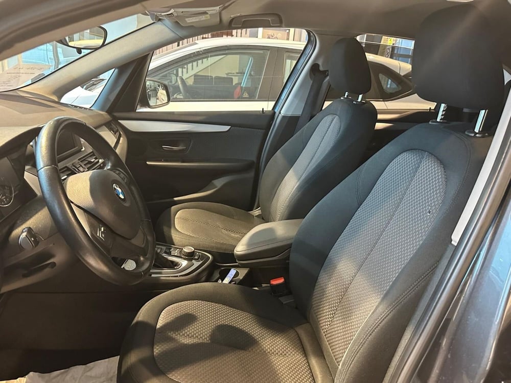 BMW Serie 2 Active Tourer usata a Milano (6)