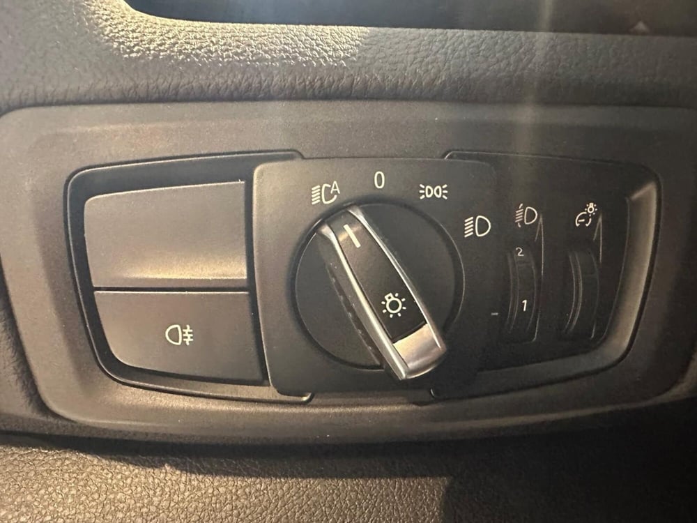 BMW Serie 2 Active Tourer usata a Milano (9)