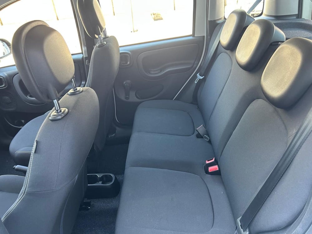 Fiat Panda Cross nuova a Milano (20)