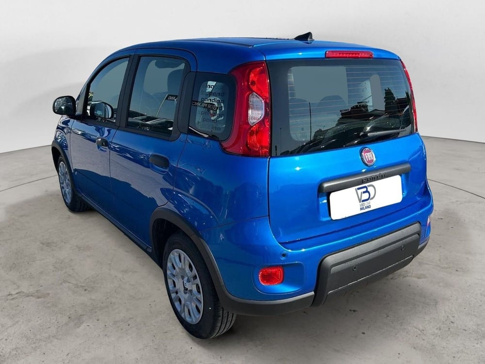 Fiat Panda Cross nuova a Milano (3)
